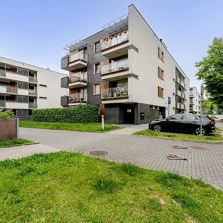 Lindego Park Comfy By Bookinghost Apartment
